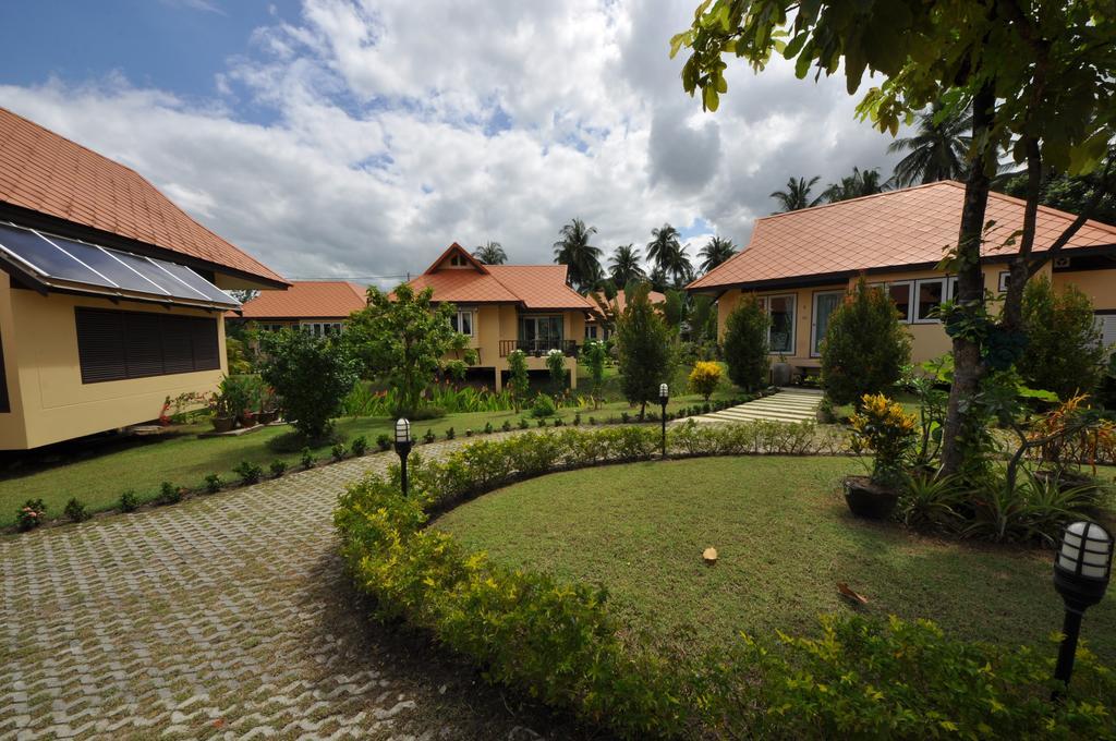 Maeklong Marina Resort Ratchaburi 外观 照片
