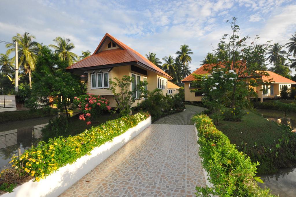 Maeklong Marina Resort Ratchaburi 外观 照片
