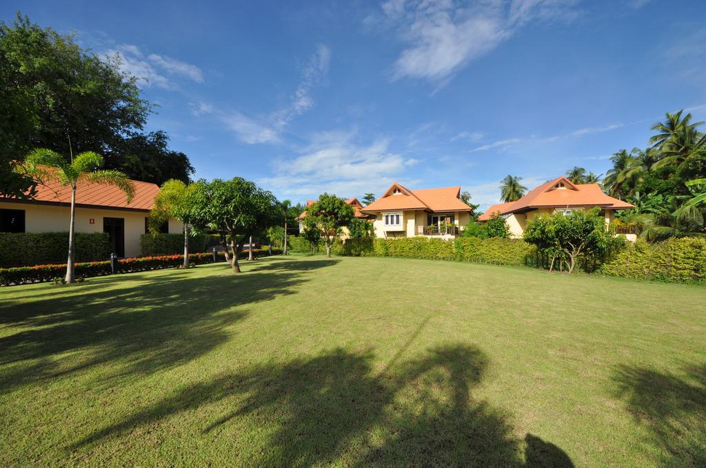 Maeklong Marina Resort Ratchaburi 外观 照片